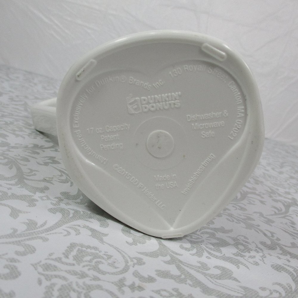 DUNKIN' DONUTS White Hidden Heart Cup - Picture 5 of 5